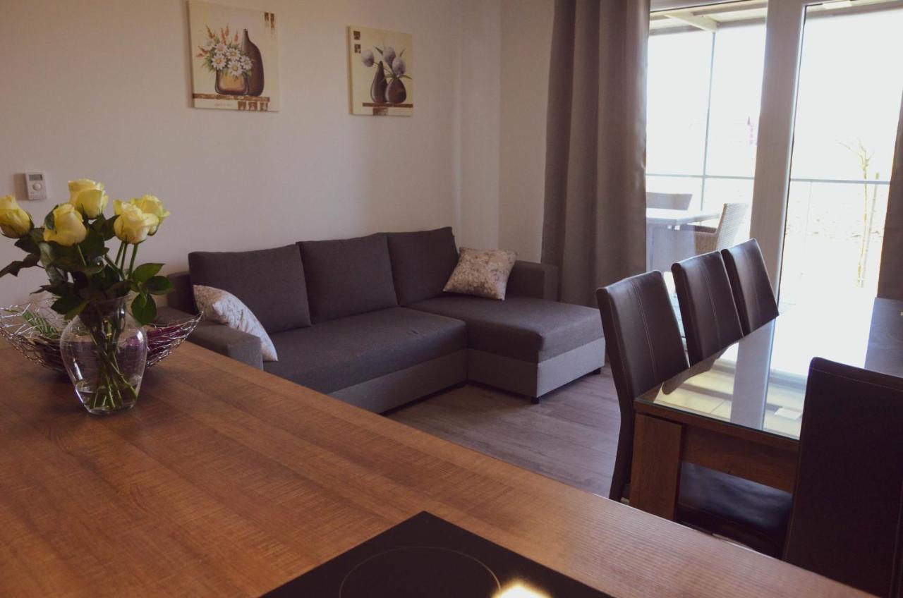 Apartmaji Aida مورفسكه تيبليتسه المظهر الخارجي الصورة