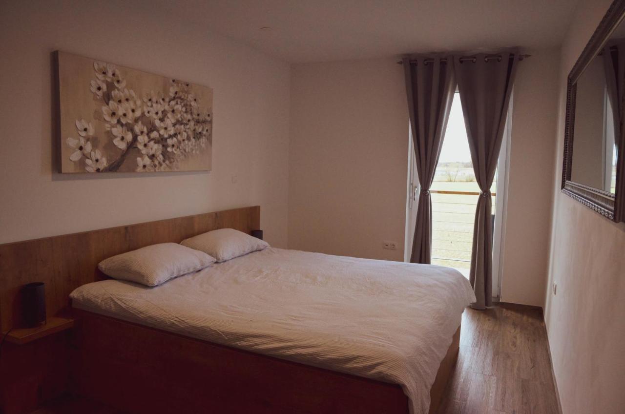 Apartmaji Aida مورفسكه تيبليتسه المظهر الخارجي الصورة