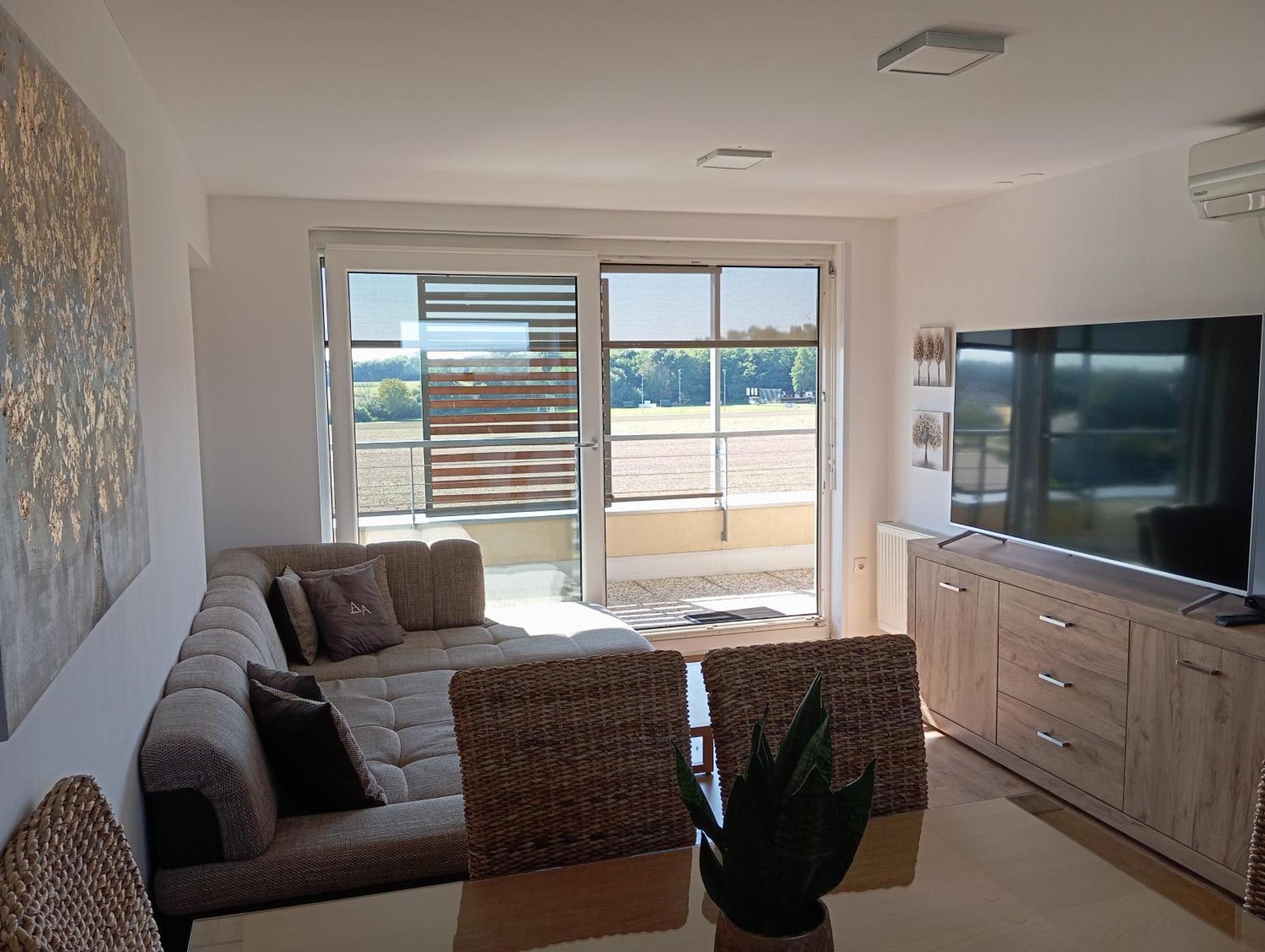 Apartmaji Aida مورفسكه تيبليتسه المظهر الخارجي الصورة