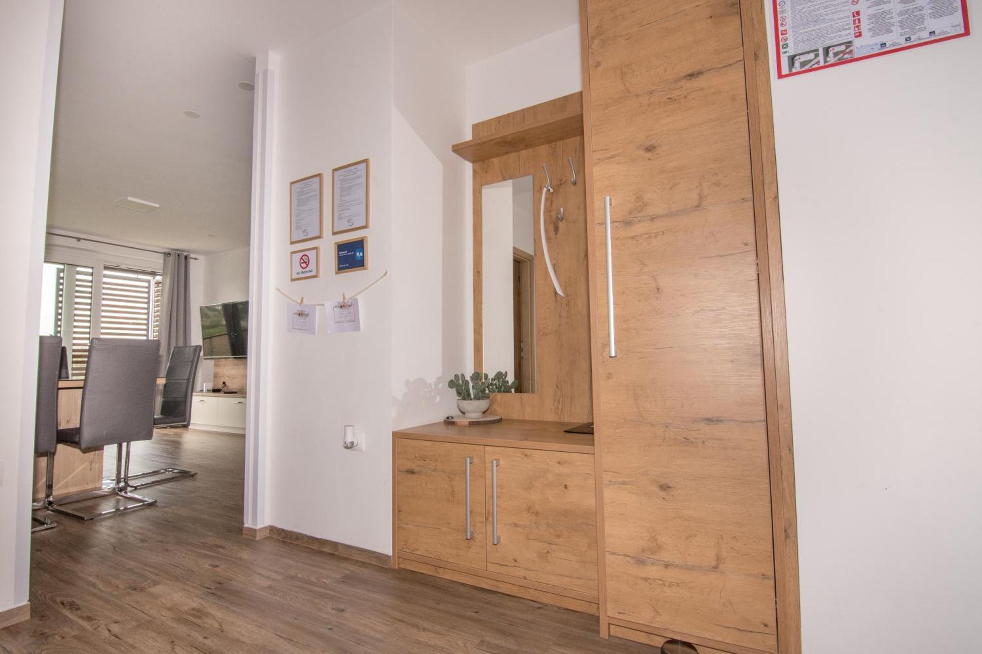 Apartmaji Aida مورفسكه تيبليتسه المظهر الخارجي الصورة